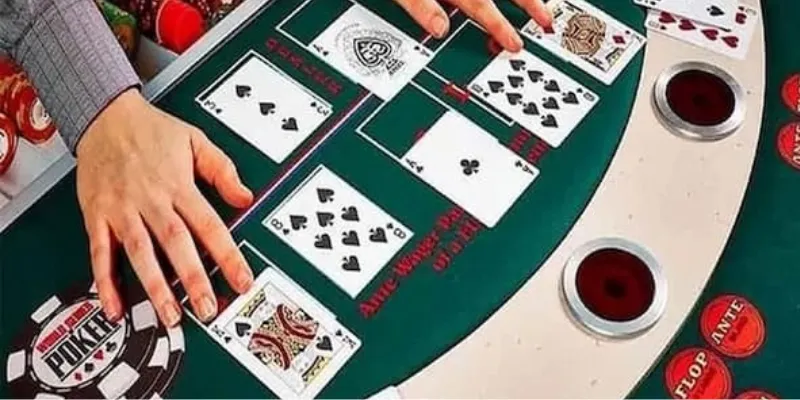 Hướng dẫn chi tiết luật chơi Poker đổi thưởng cho tân thủ